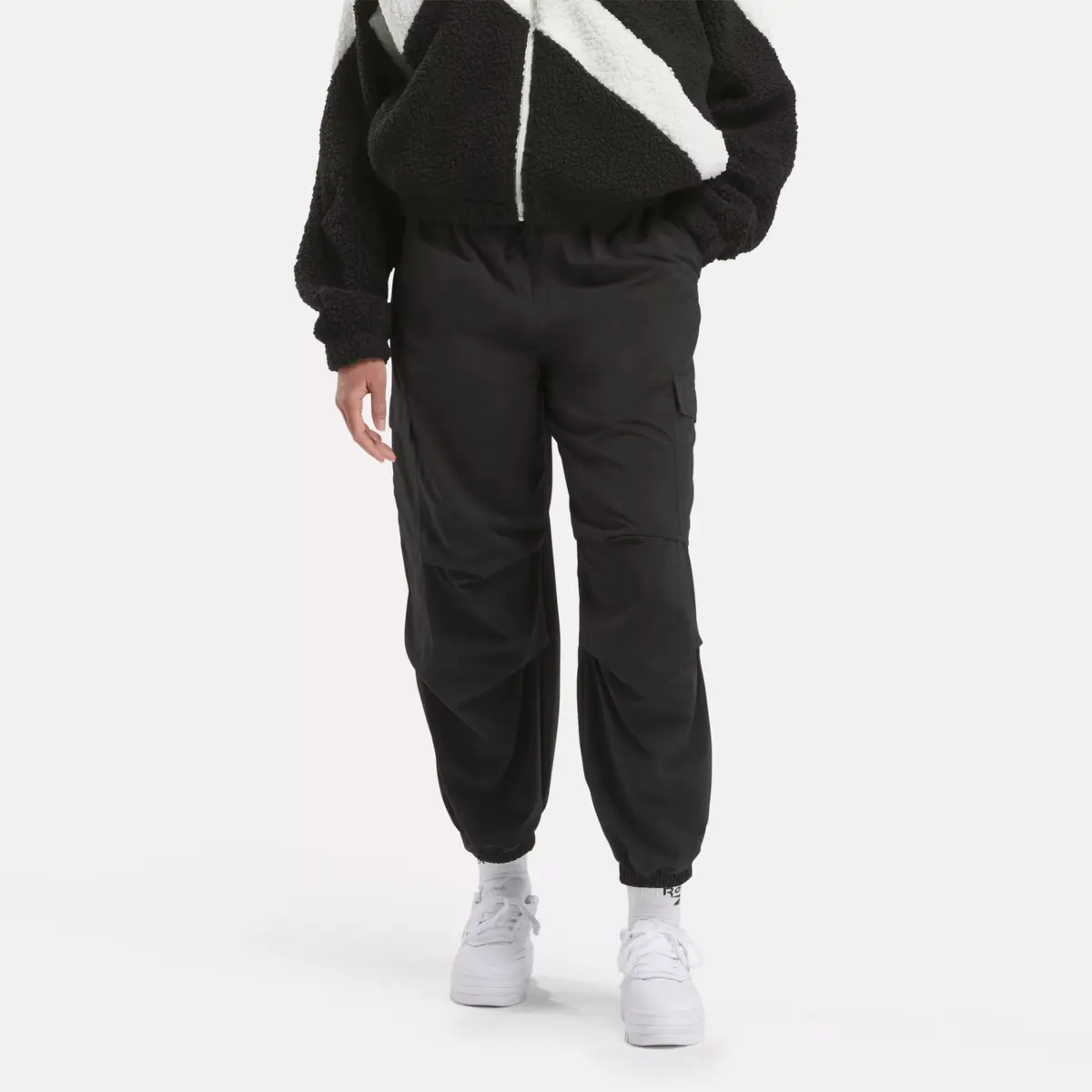 Pantalon cargo essentiel pour la garde-robe féminine