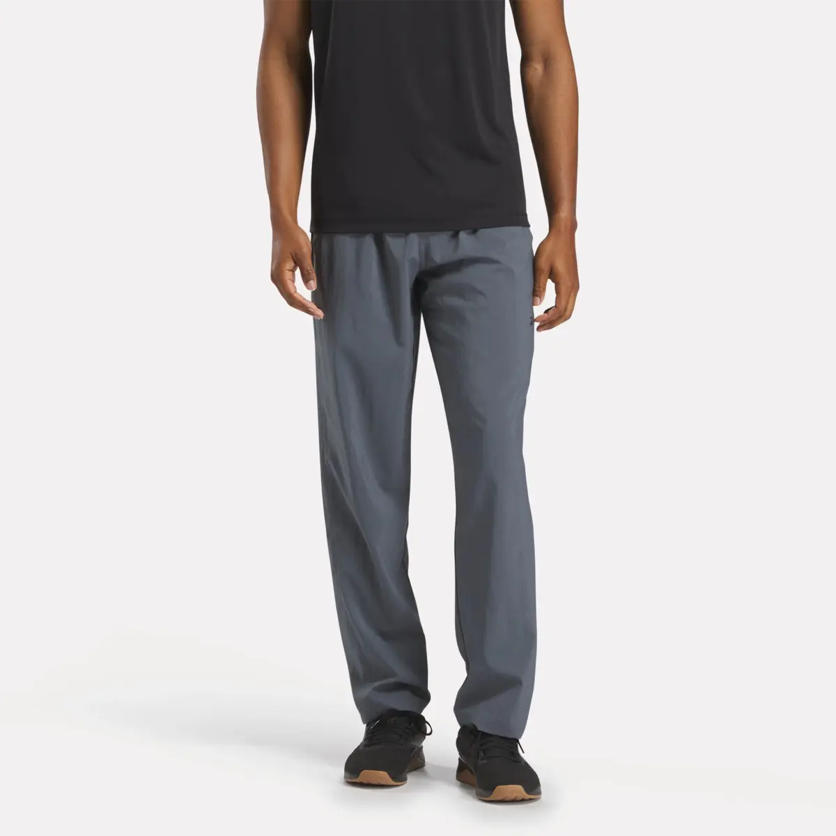 Pantalon d&rsquo;entraînement essentiel pour homme en tricot non doublé