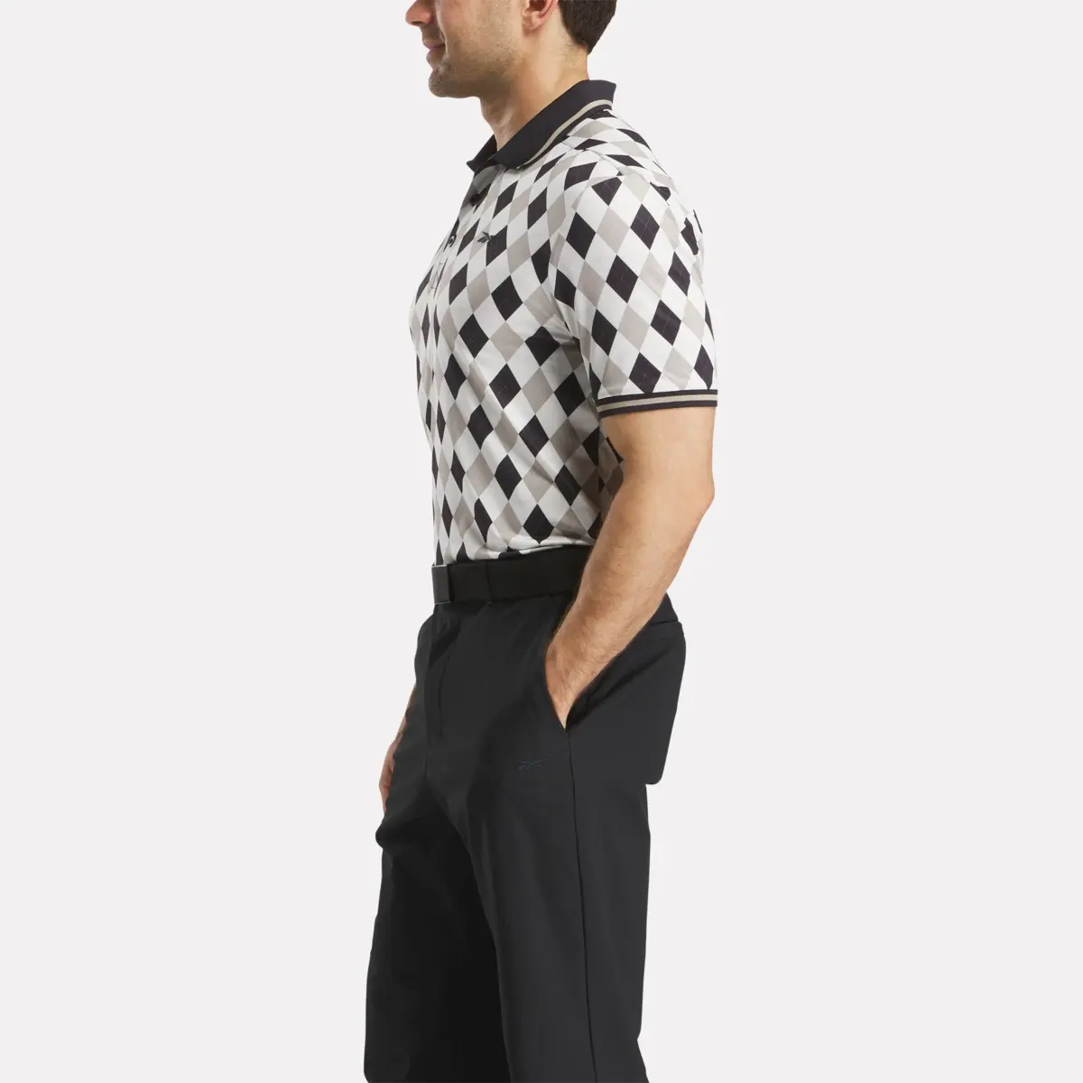 Polo à manches courtes Vector Argyle Print pour homme avec bordures côtelées