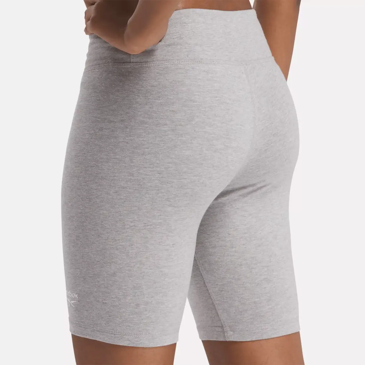 Short de cyclisme en coton Reebok Identity Small Logo pour femme, 18 cm Short de cyclisme en coton Reebok Identity Small Logo pour femme, 18 cm